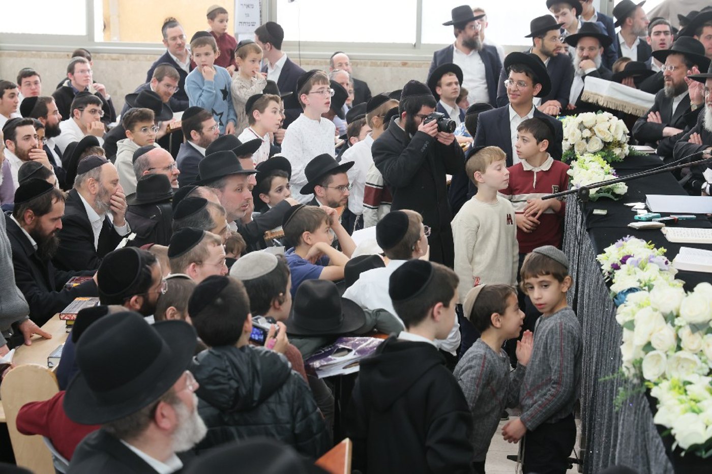 הגר"י זילברשטיין בביקור חיזוק ברחובות