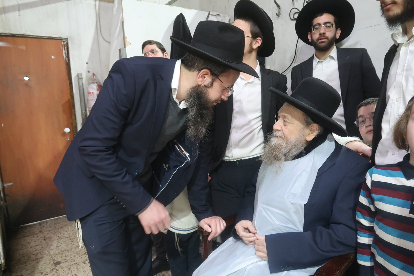 המקובל הגה"צ רבי דוד בצרי באפיית מצות