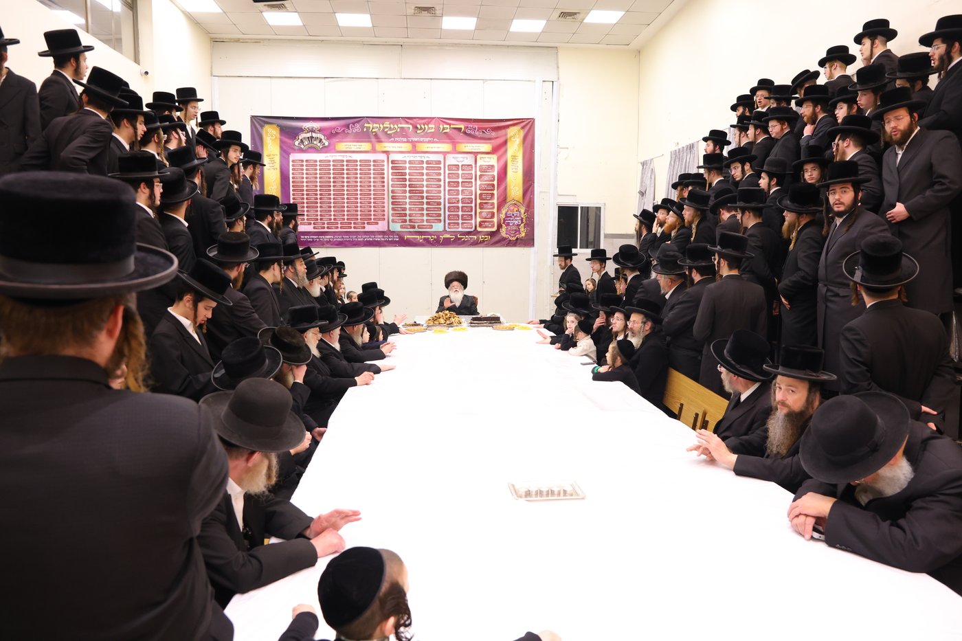 האדמו"ר מנדבורנה ירושלים בברכת האילנות