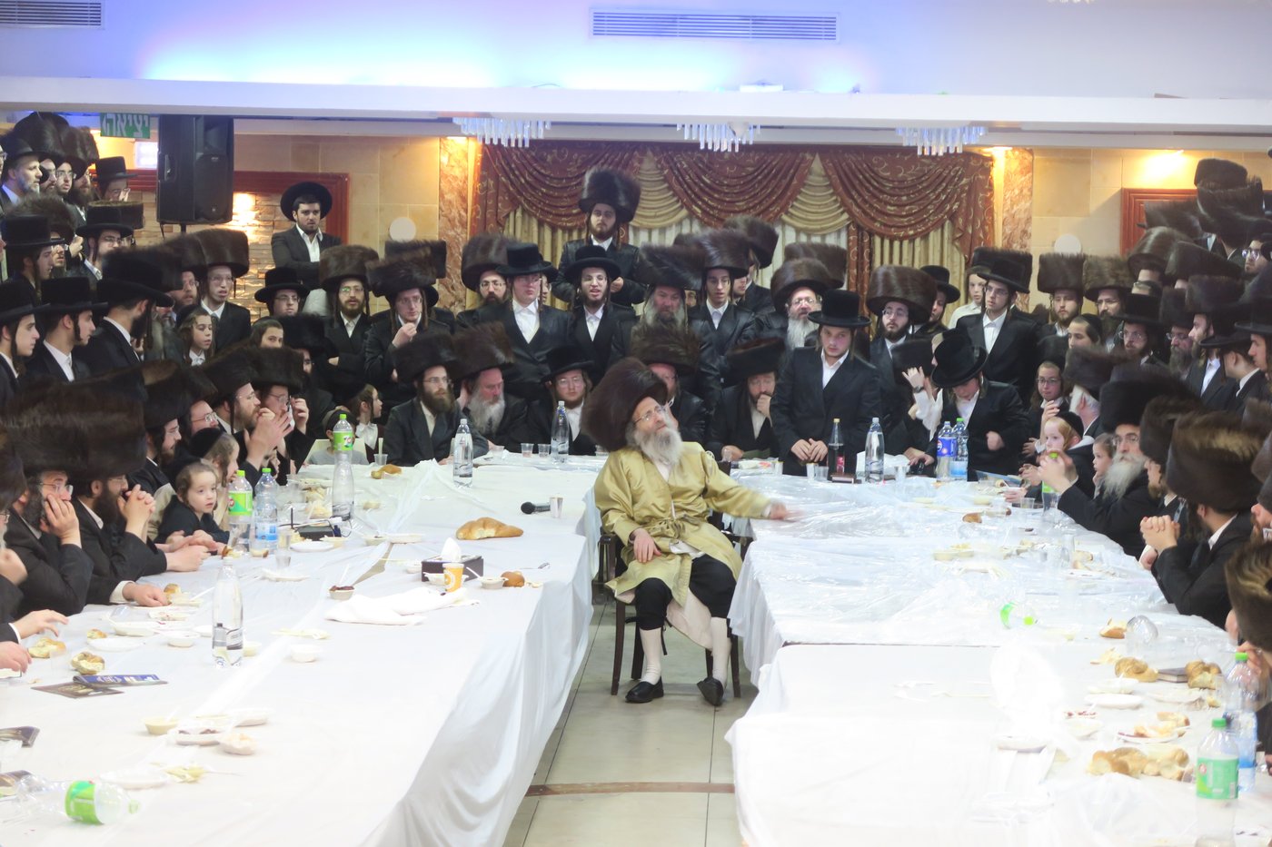 הרה"צ רבי אלימלך בידרמן שבת באלעד