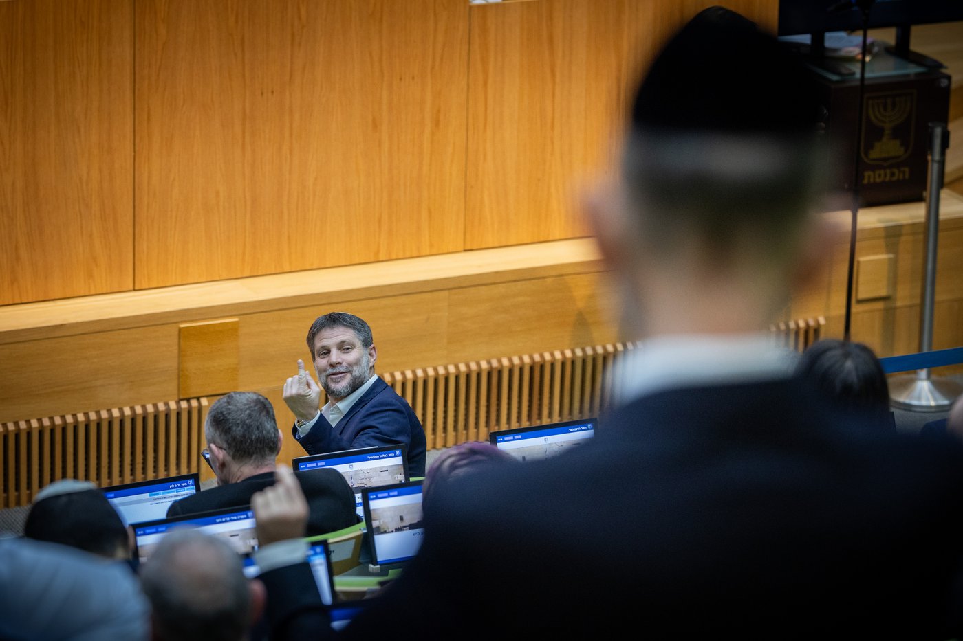 ח"כ מקלב והשר סמוטריץ', בכנסת