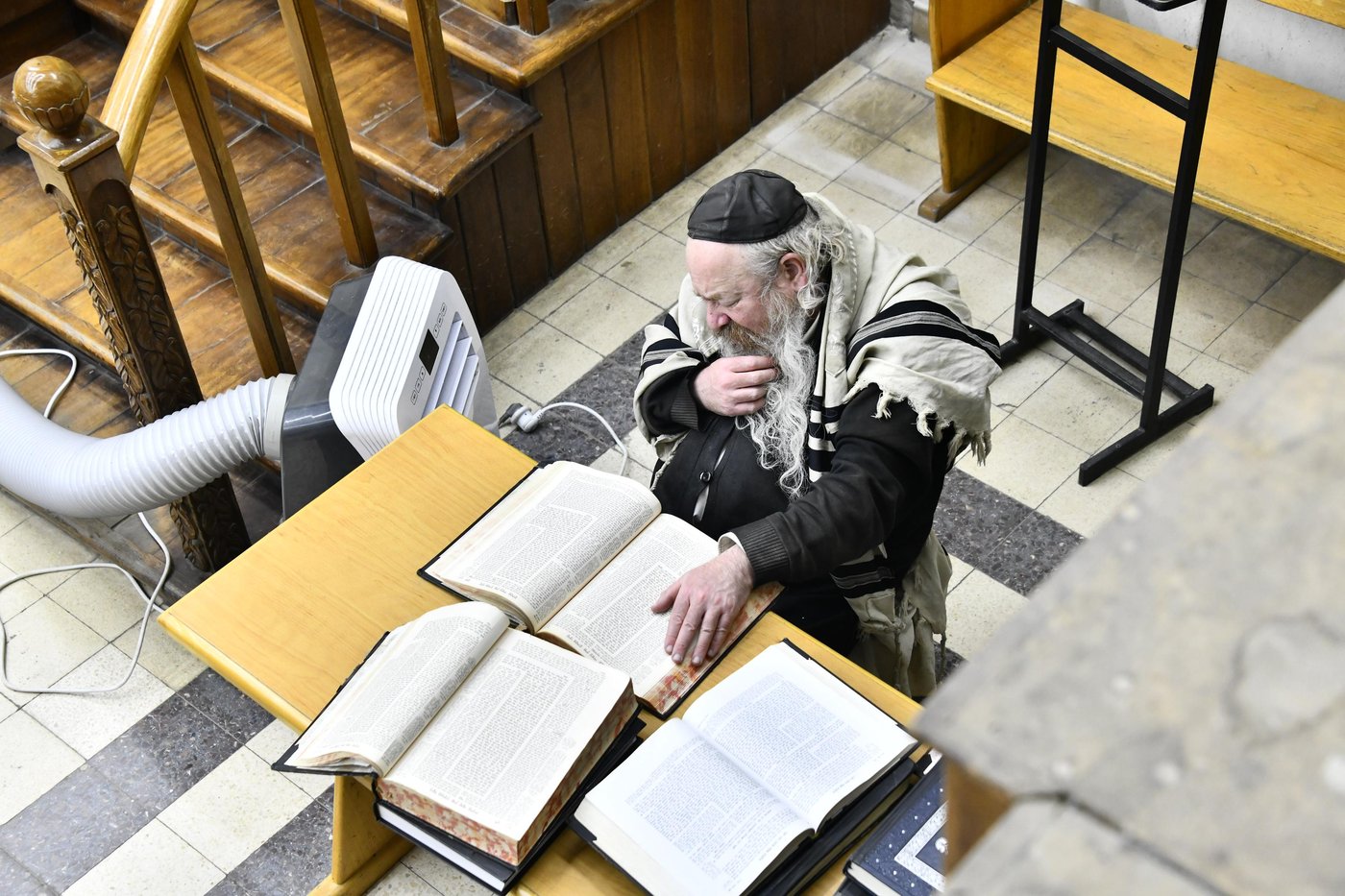 המקובל רבי יעקב עדס בשיחתו בכולל חזון איש