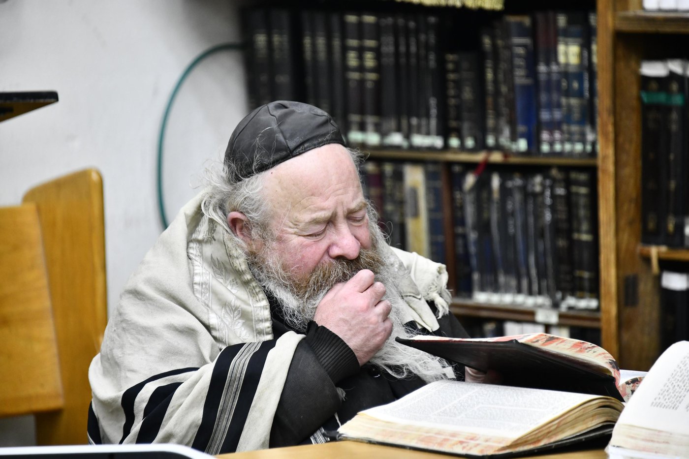 המקובל רבי יעקב עדס בשיחתו בכולל חזון איש