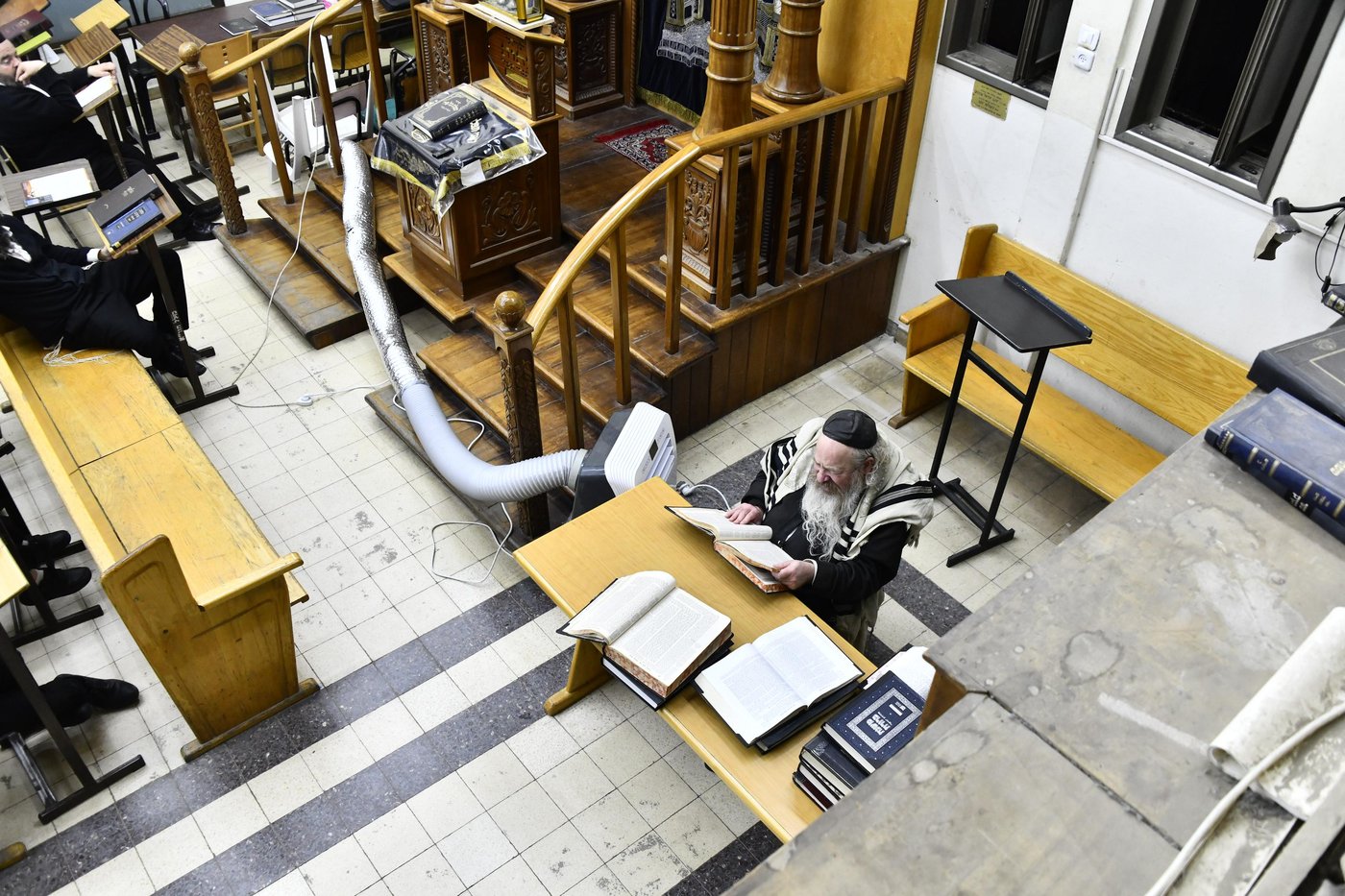 המקובל רבי יעקב עדס בשיחתו בכולל חזון איש