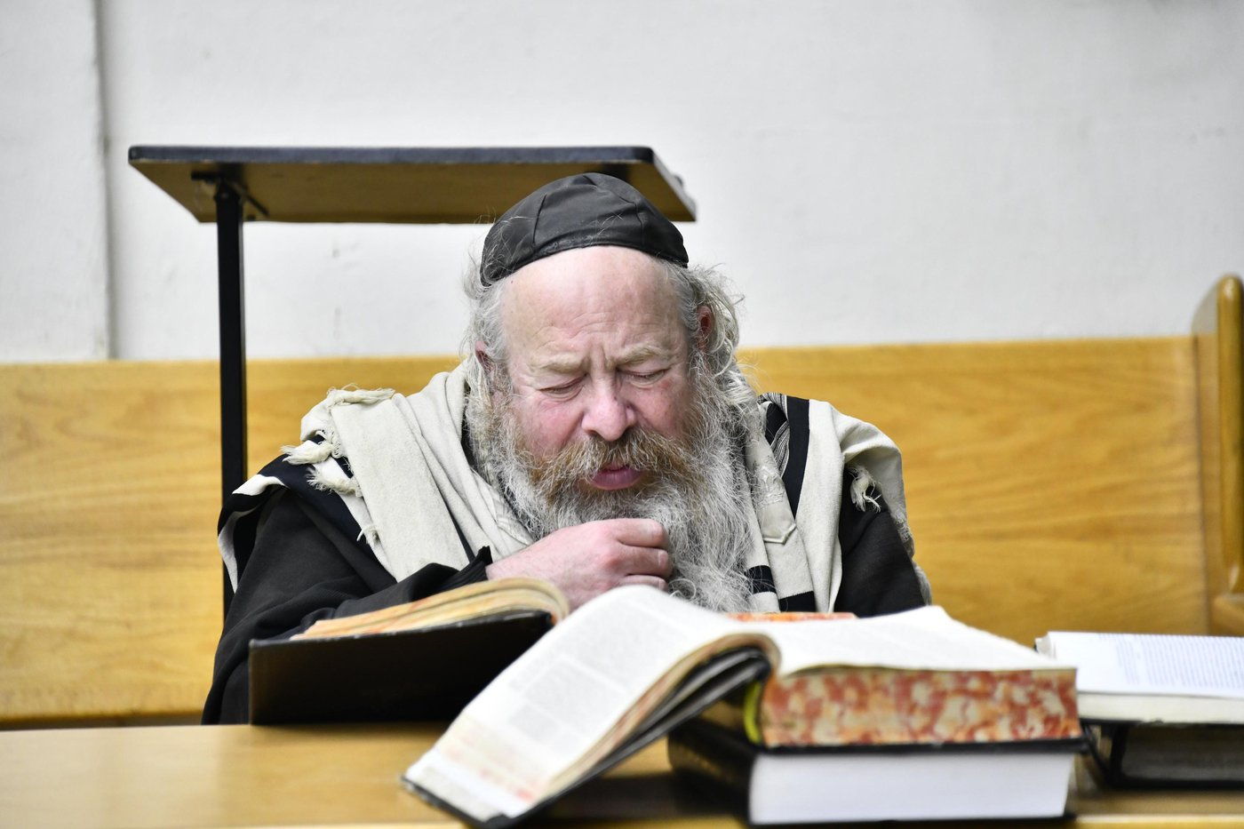 המקובל רבי יעקב עדס בשיחתו בכולל חזון איש