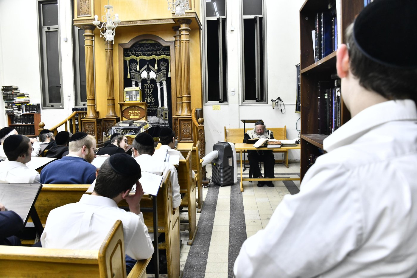 המקובל רבי יעקב עדס בשיחתו בכולל חזון איש