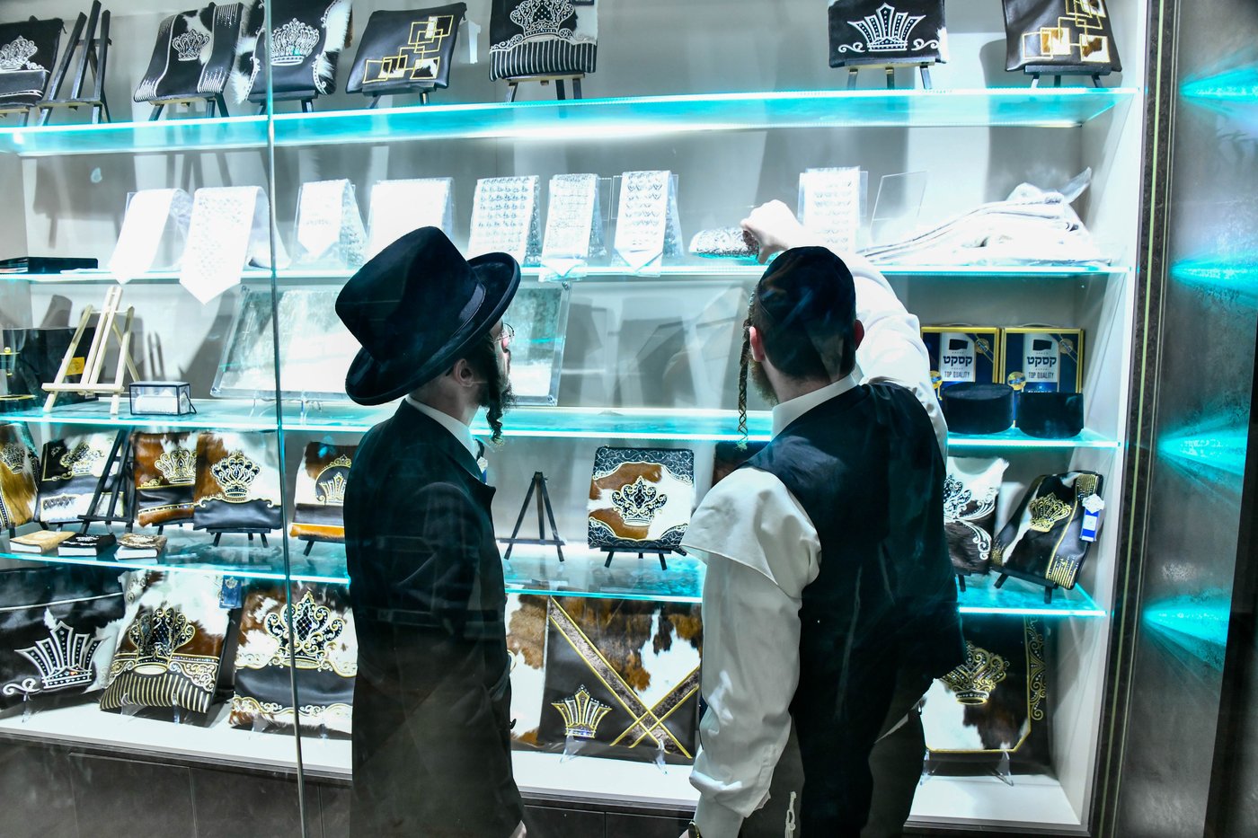 אווירת ערב חג הפסח בבני ברק