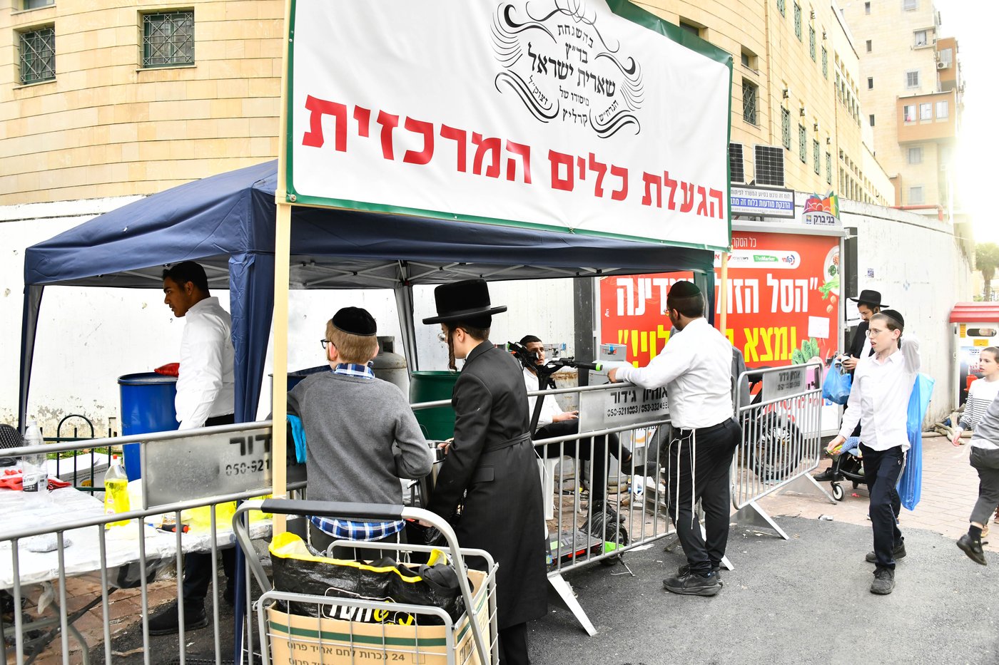 אווירת ערב חג הפסח בבני ברק