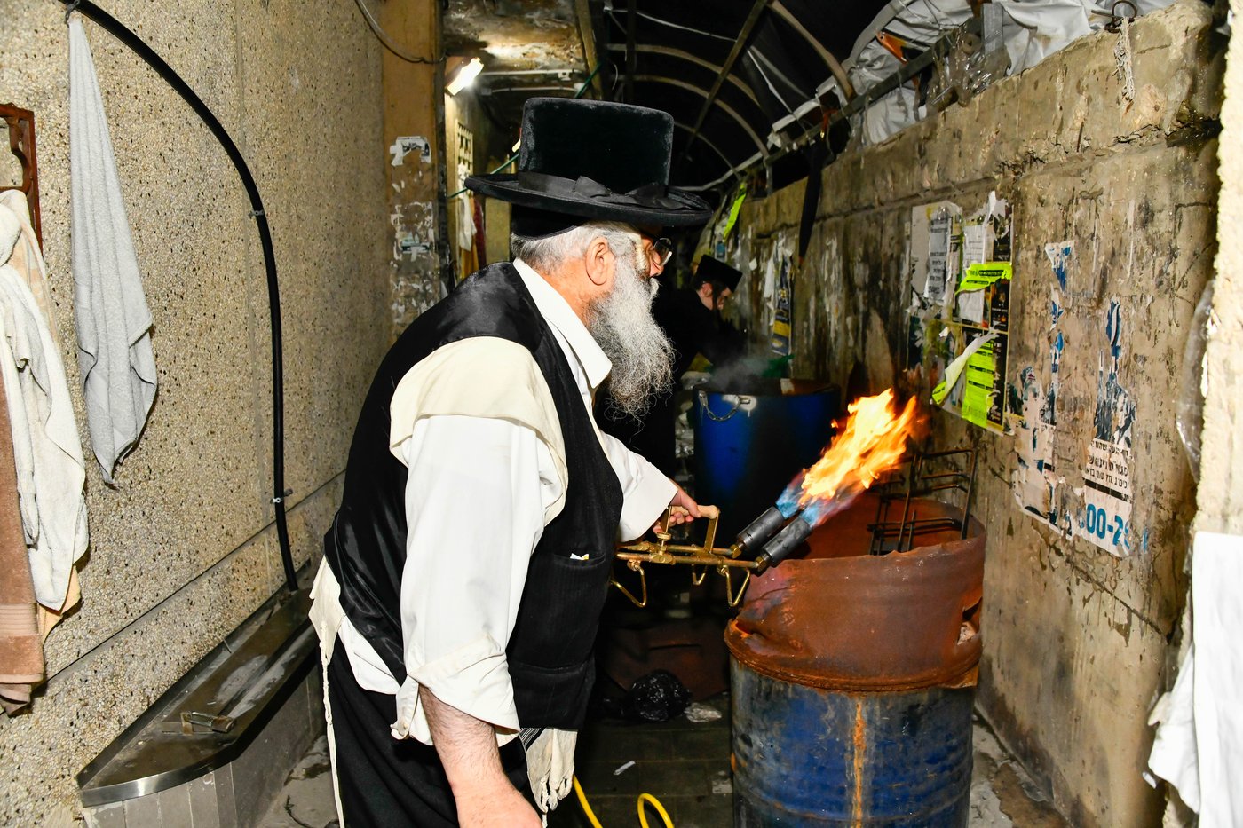 אווירת ערב חג הפסח בבני ברק