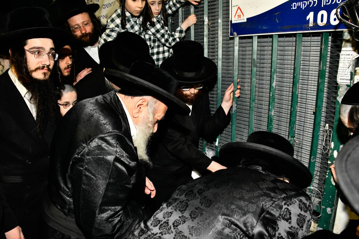 האדמו"ר מדעעש במים שלנו