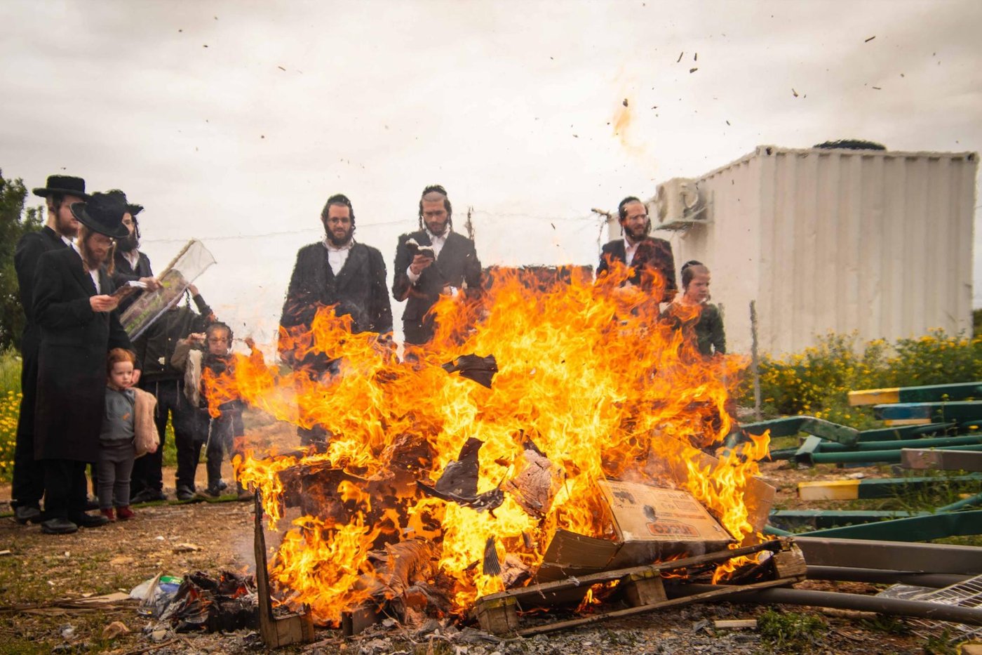 שריפת חמץ בעמנואל