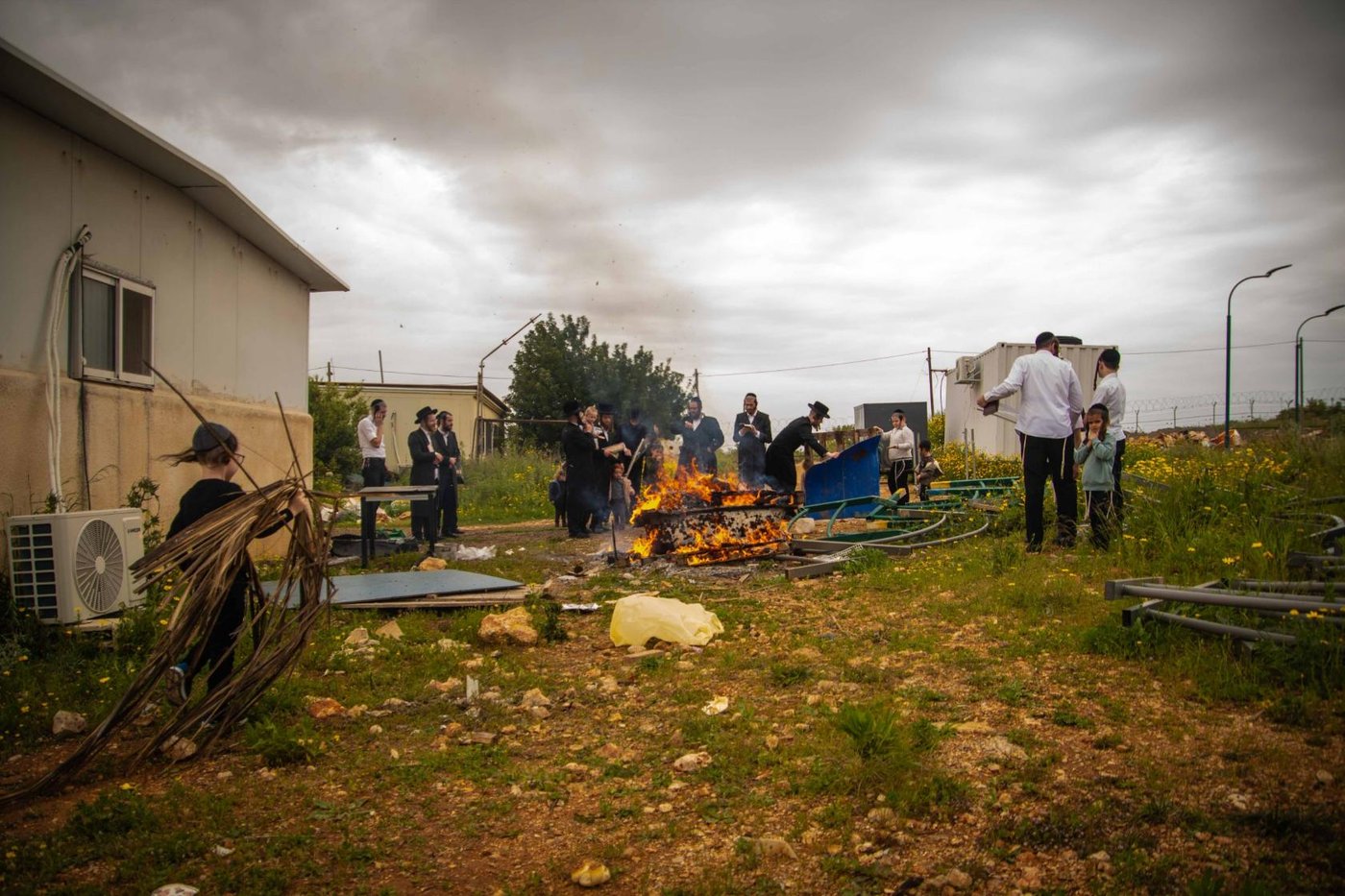 שריפת חמץ בעמנואל