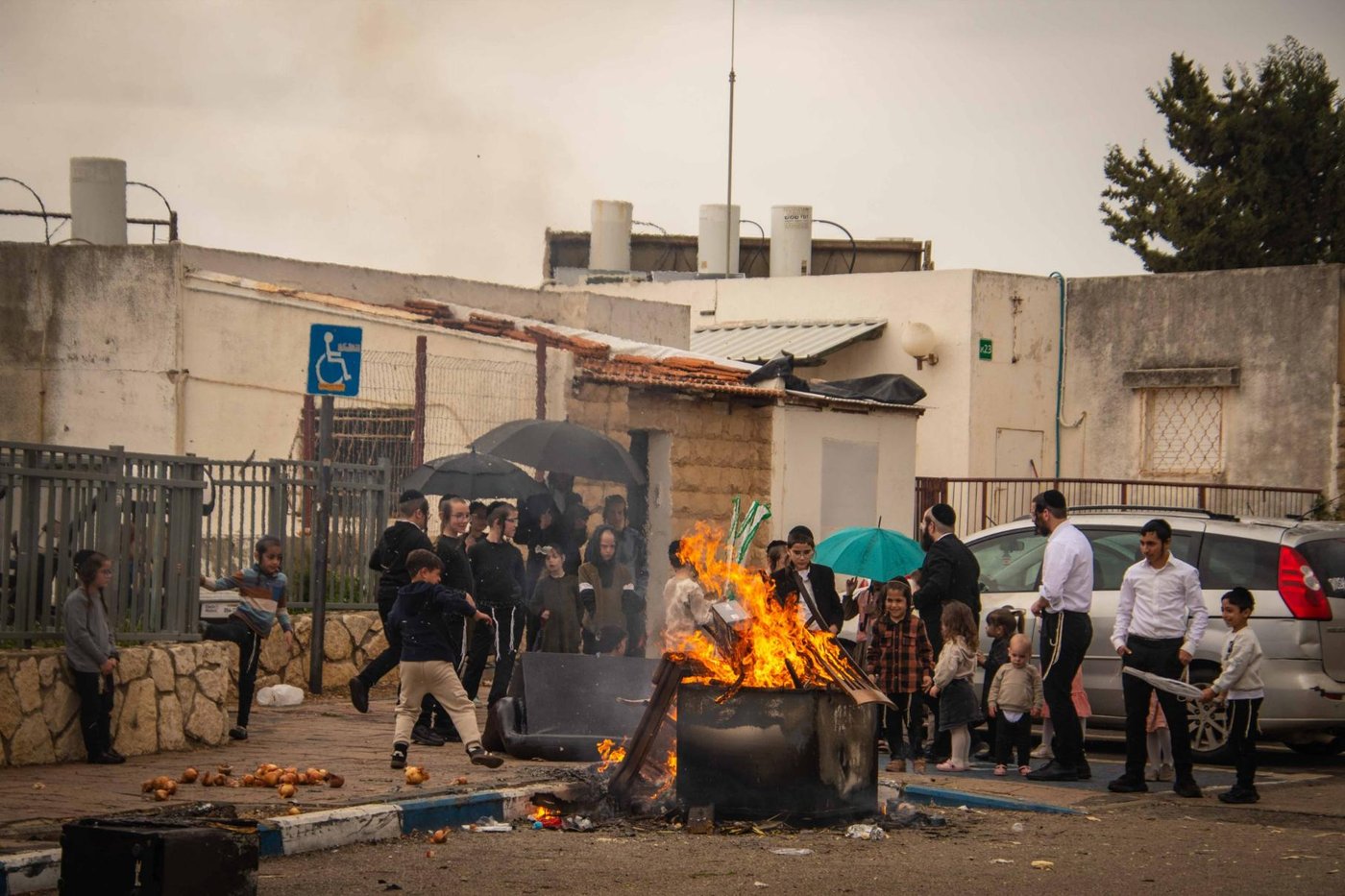 שריפת חמץ בעמנואל