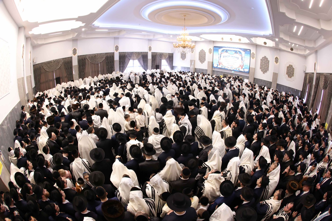 ברכת כהנים בהיכל ישיבת טשכנוב