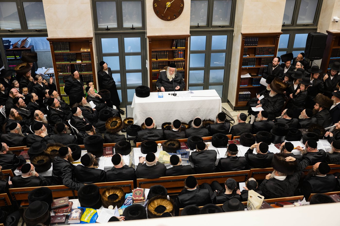 הגר"ש אלתר בשיעור חוה"מ פסח