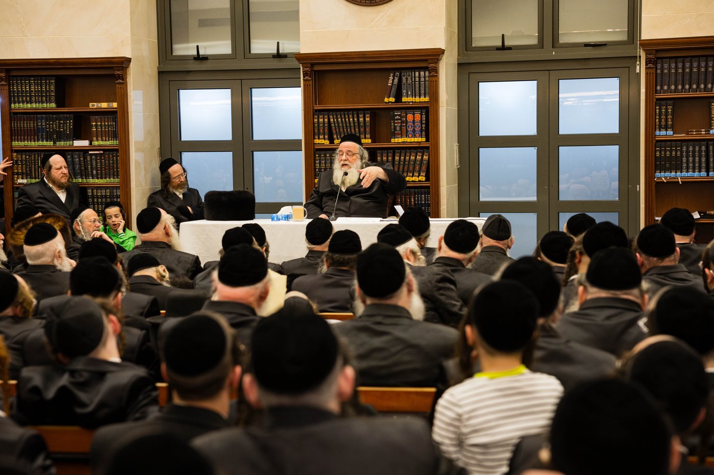 הגר"ש אלתר בשיעור חוה"מ פסח