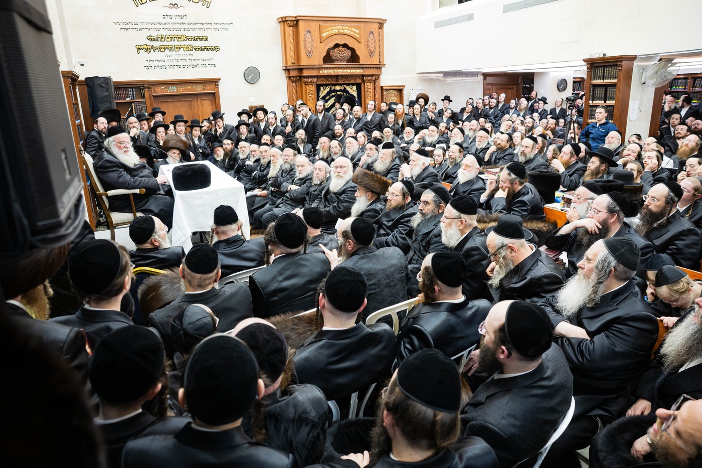 הגר"ש אלתר בשיעור חוה"מ פסח