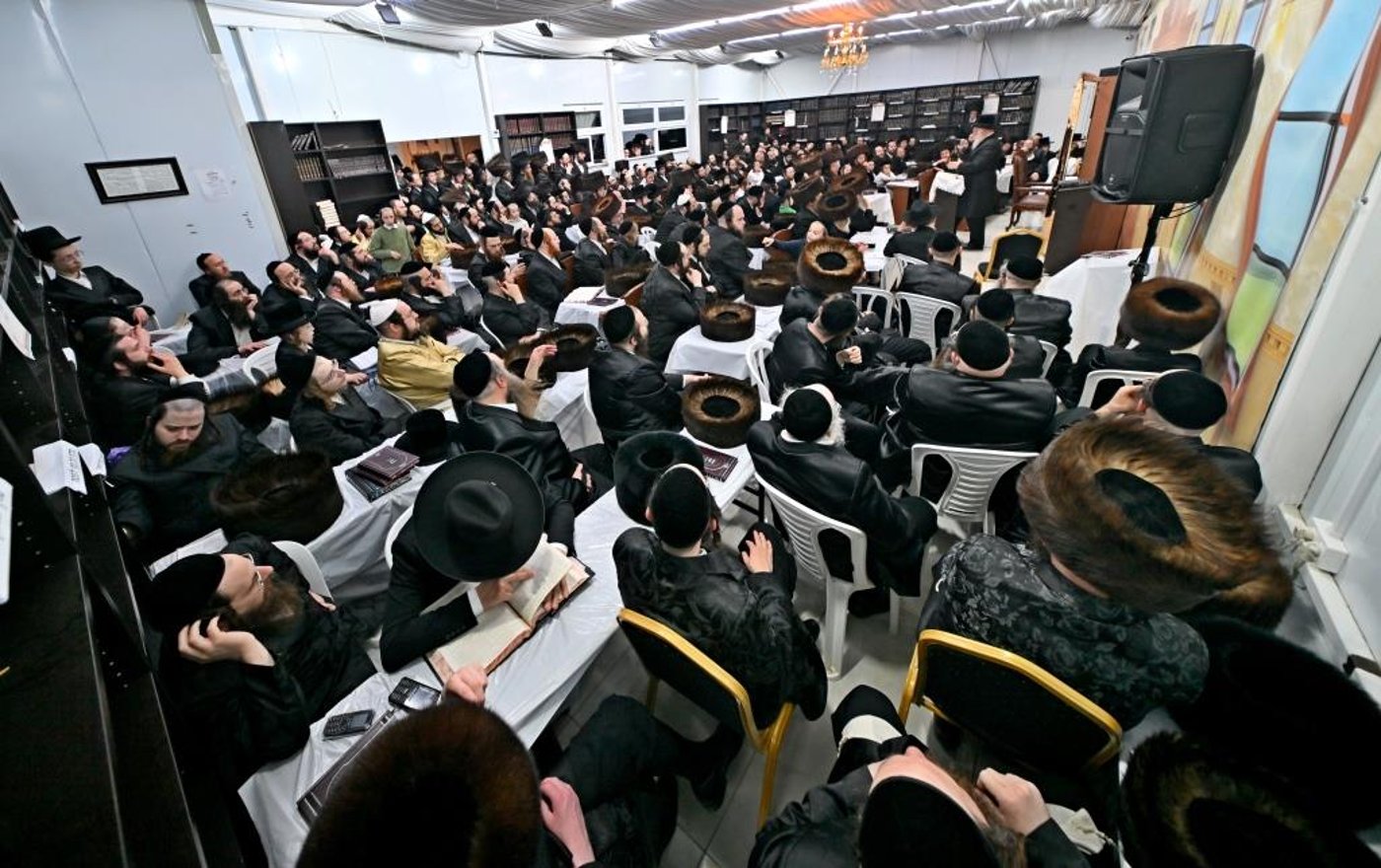 הגרחי"א לנדא בשיחה בביהמ"ד ספינקא בבית שמש