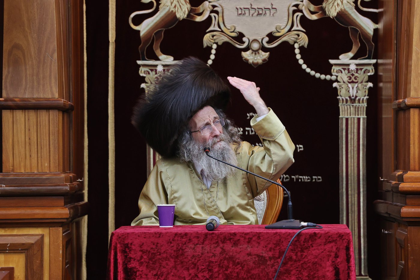 הגה"צ רבי אלימלך בידרמן בזיץ הכנה לשביעי של פסח