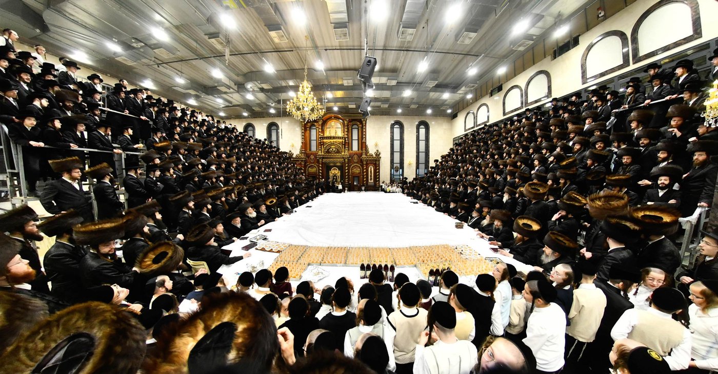 טיש נעילת החג פסח בדארג