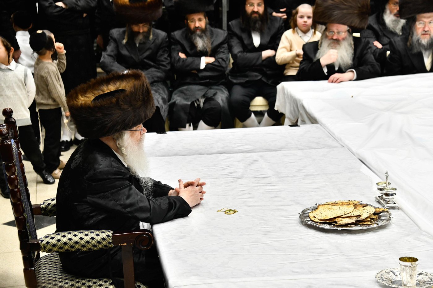 טיש נעילת החג פסח בדארג