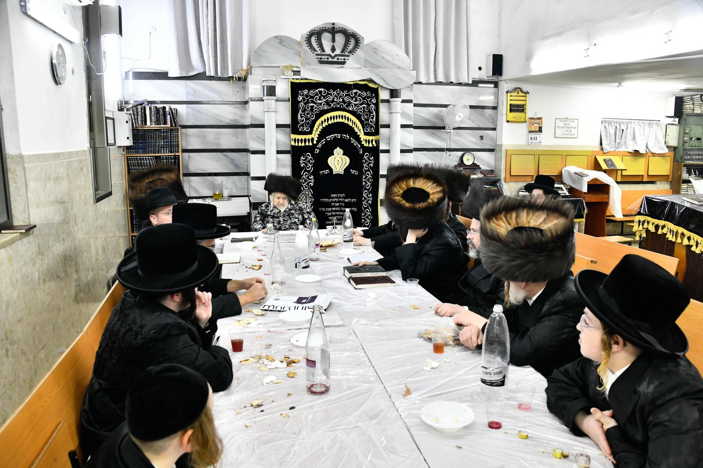 האדמו"ר מטעמשוואר בנעילת החג שביעי של פסח