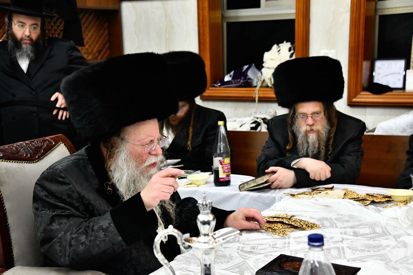 האדמו"ר מקוזמיר בנעילת החג