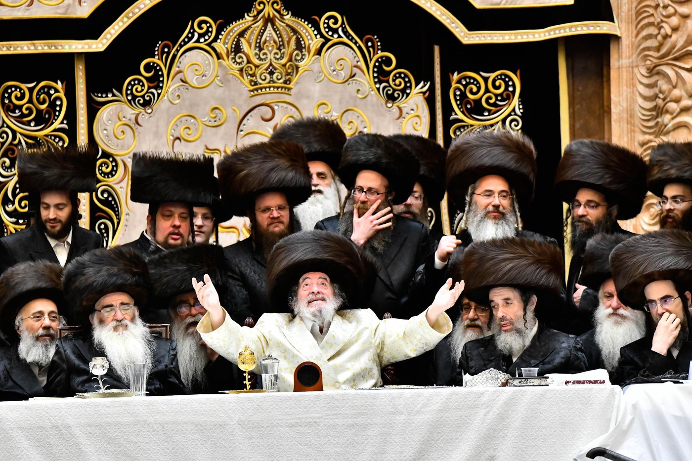 נעילת החג פסח בחצה"ק ויז'ניץ