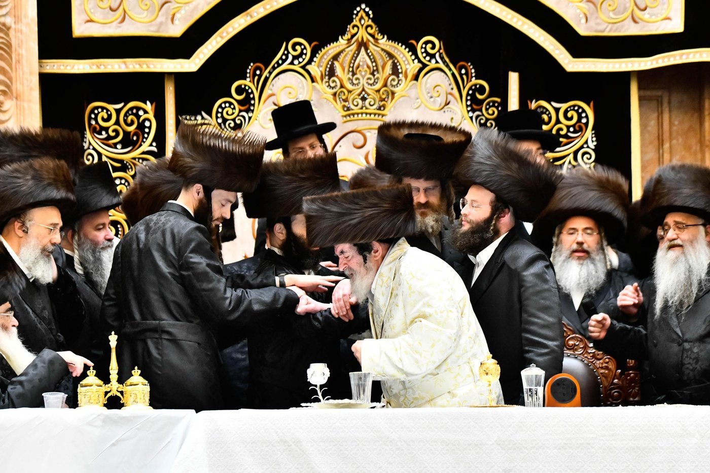 נעילת החג פסח בחצה"ק ויז'ניץ