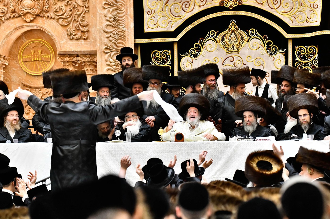 נעילת החג פסח בחצה"ק ויז'ניץ