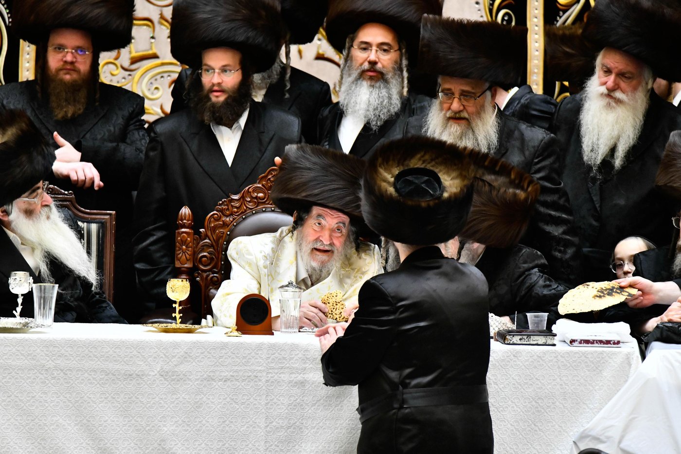 נעילת החג פסח בחצה"ק ויז'ניץ