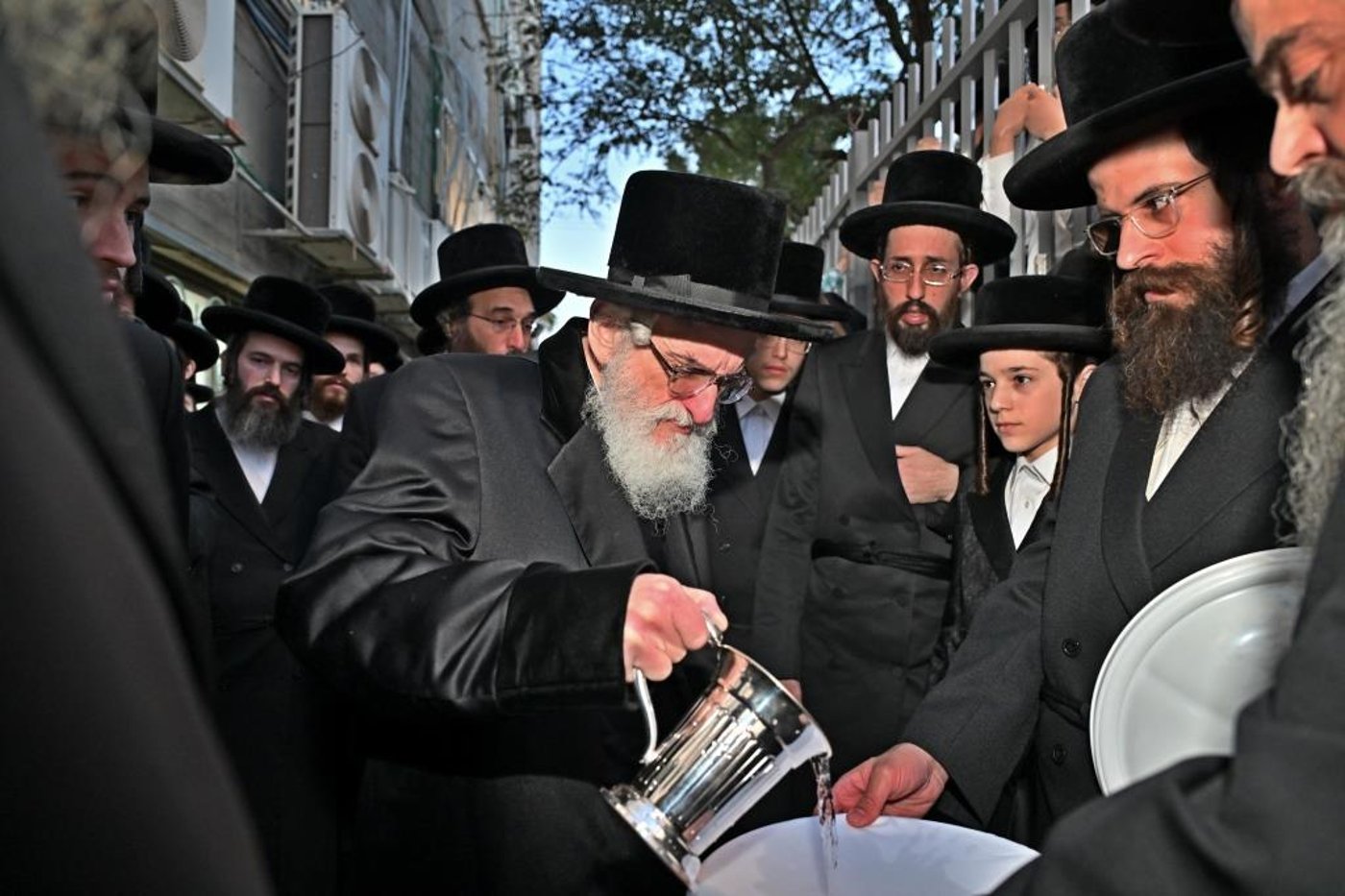 חג הפסח בחצה"ק ויזניץ