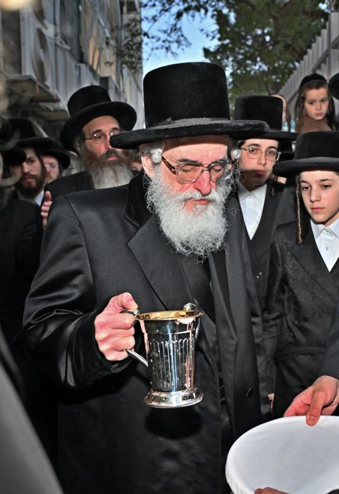 חג הפסח בחצה"ק ויזניץ