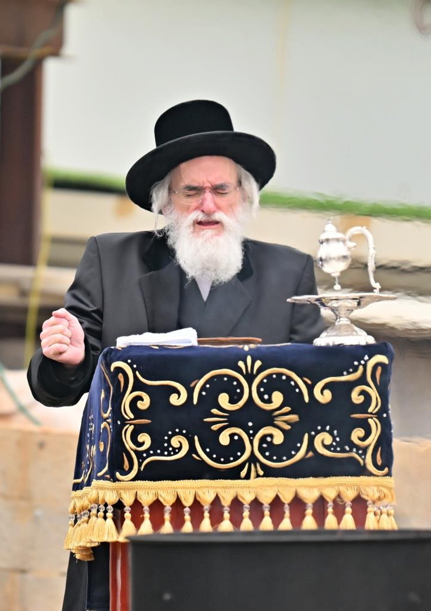 חג הפסח בחצה"ק ויזניץ