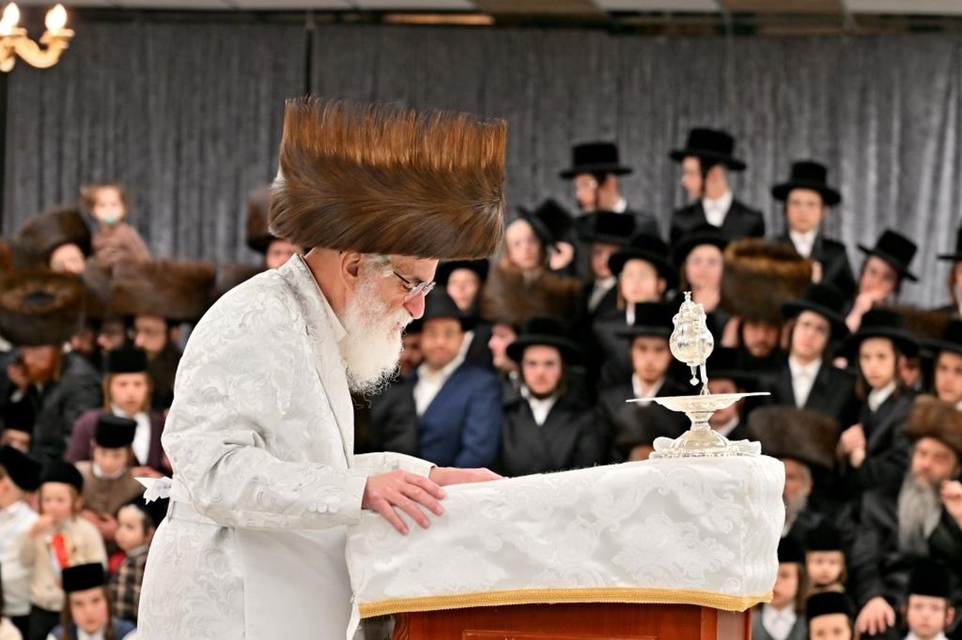 חג הפסח בחצה"ק ויזניץ