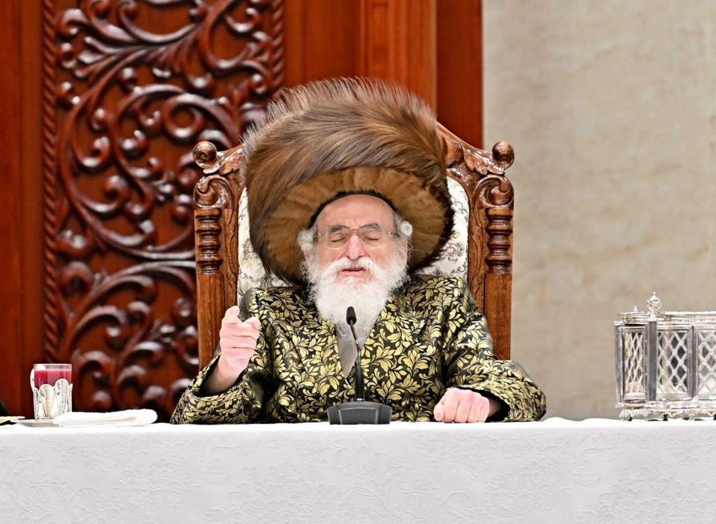 חג הפסח בחצה"ק ויזניץ