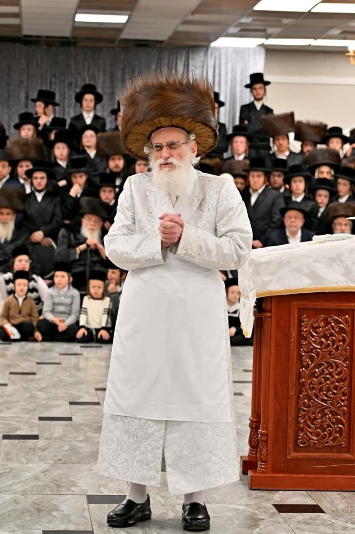 חג הפסח בחצה"ק ויזניץ