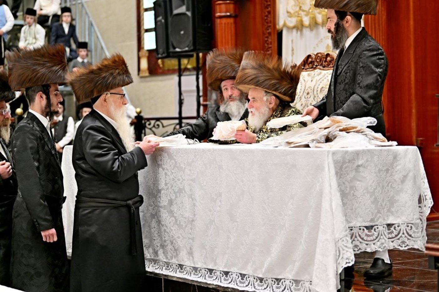 חג הפסח בחצה"ק ויזניץ