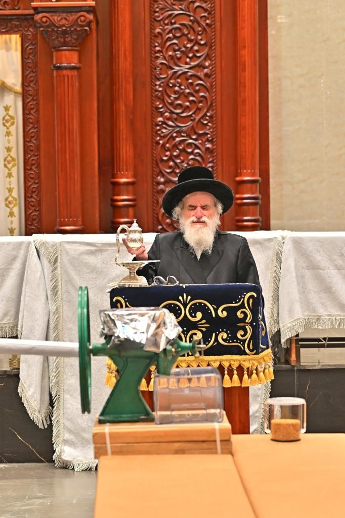 חג הפסח בחצה"ק ויזניץ