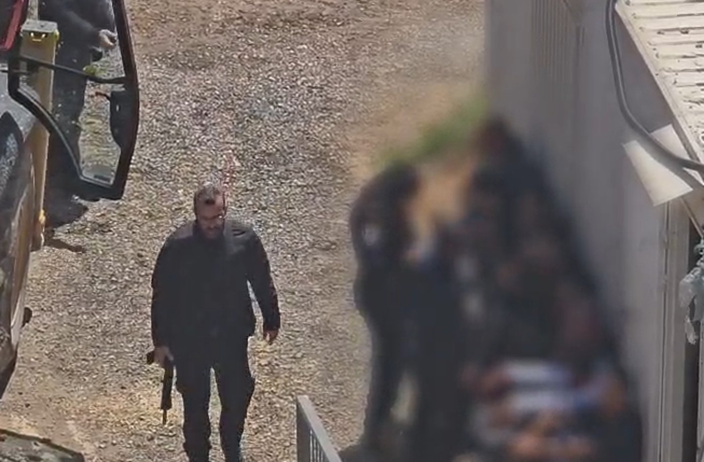 השוטרים פשטו על אתר הבנייה שהעסיק שב"חים; הוצא צו סגירה לחודש