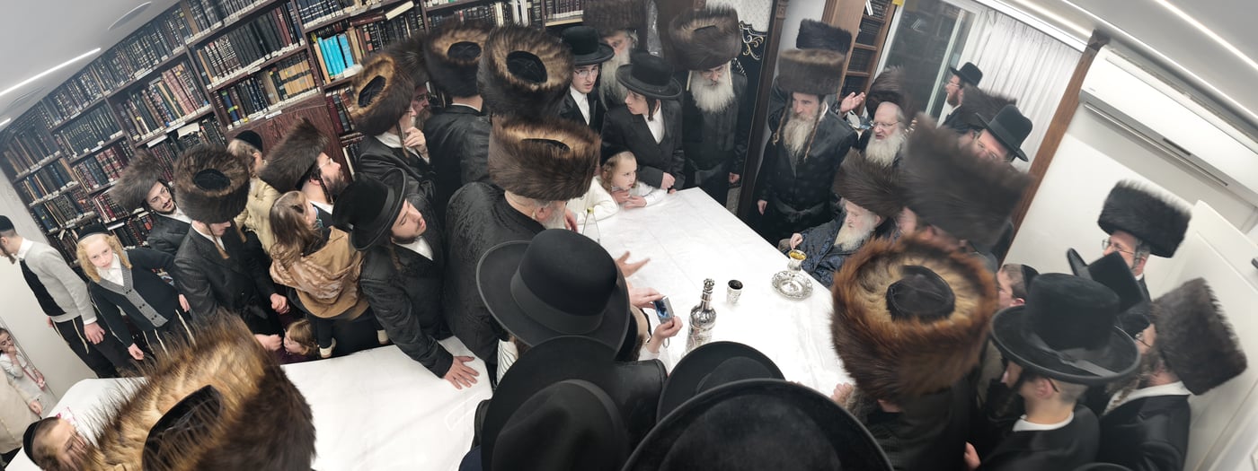 חג הפסח במעונו של הגר"מ שטרנבוך