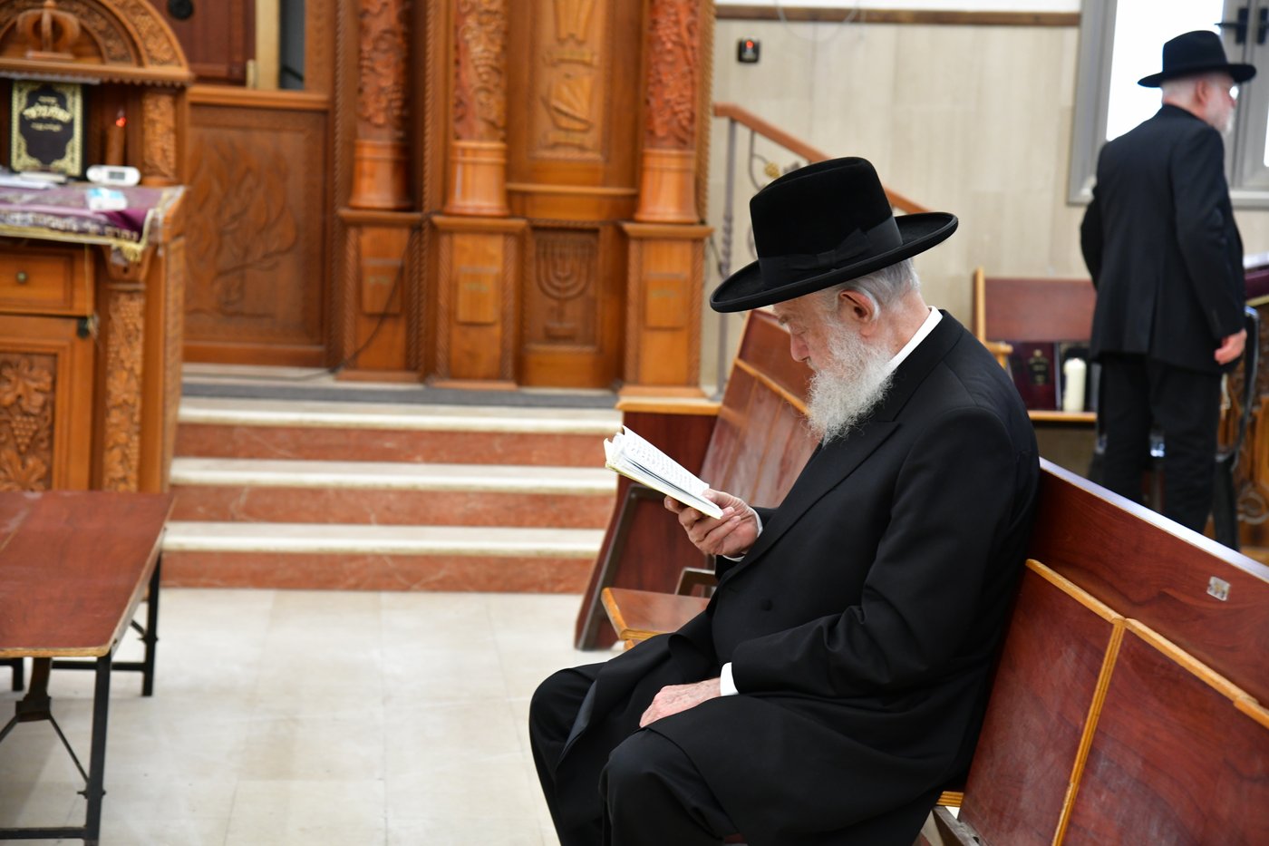 מסע הלויית הגר"א אלטמן זצ"ל