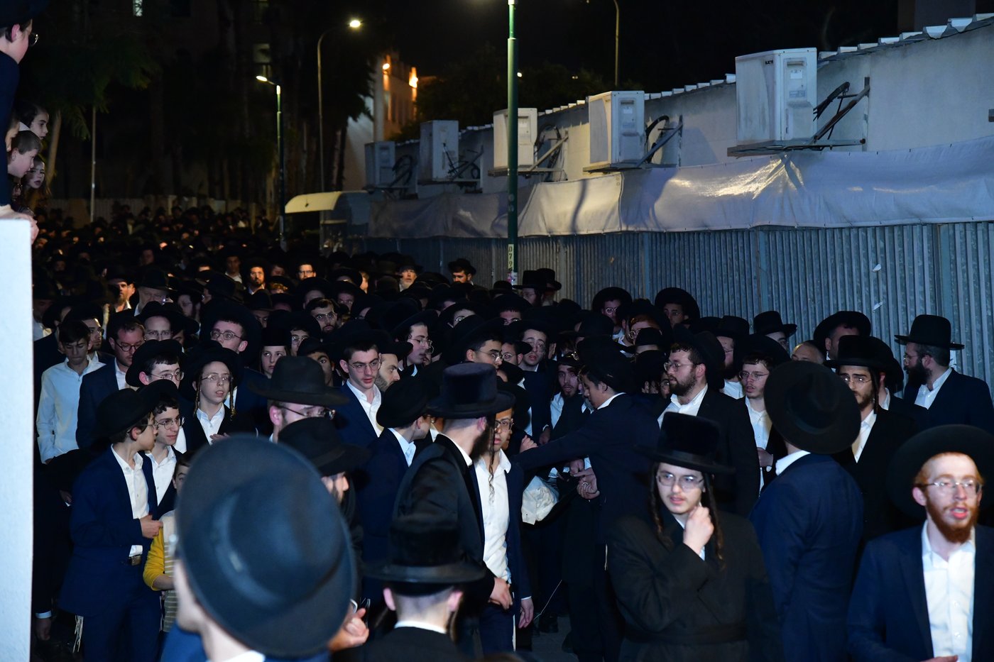 מסע הלויית הגר"א אלטמן זצ"ל