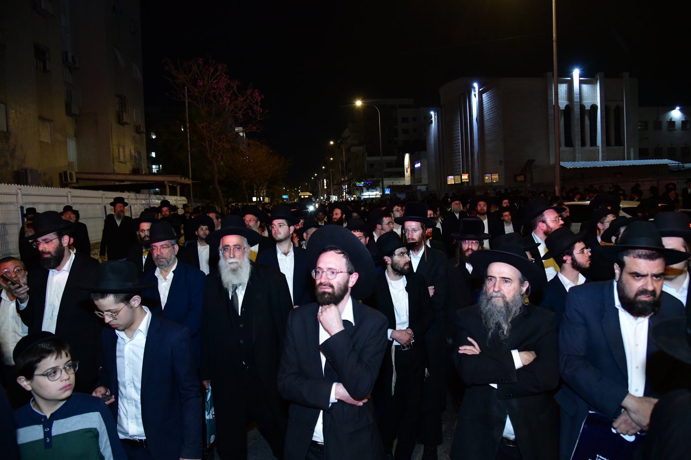 מסע הלויית הגר"א אלטמן זצ"ל