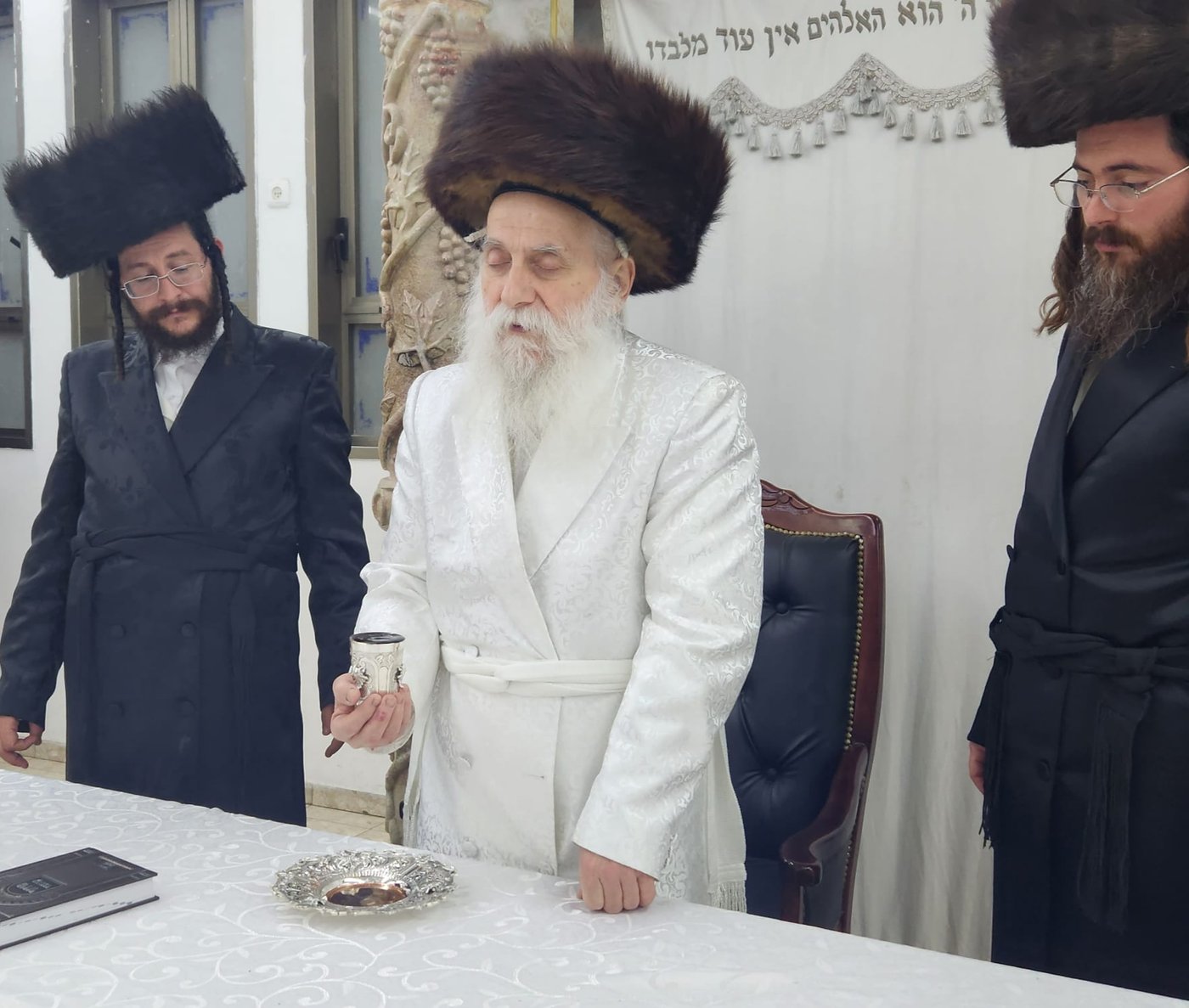 חג הפסח בחצה"ק בוטשאן