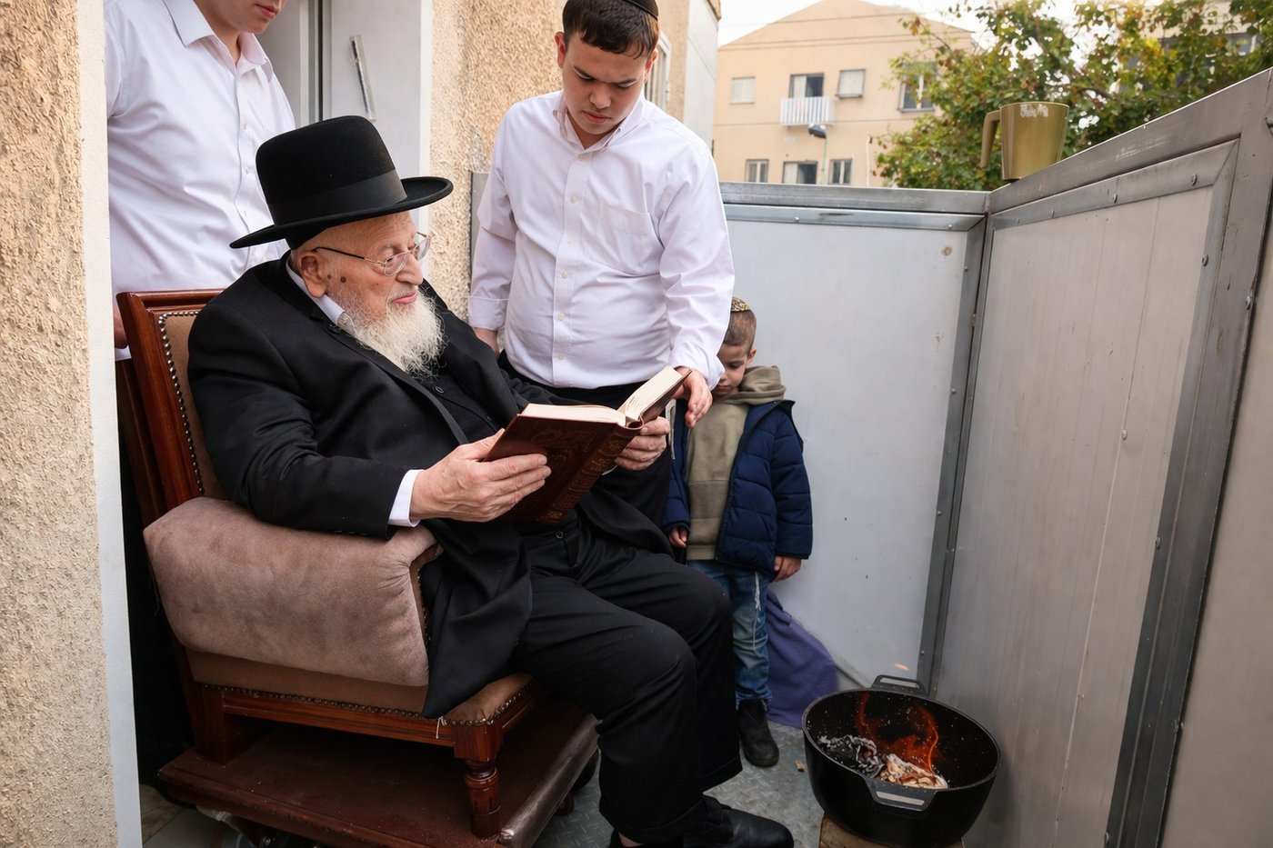 חג הפסח אצל הגרמ"צ ברגמן