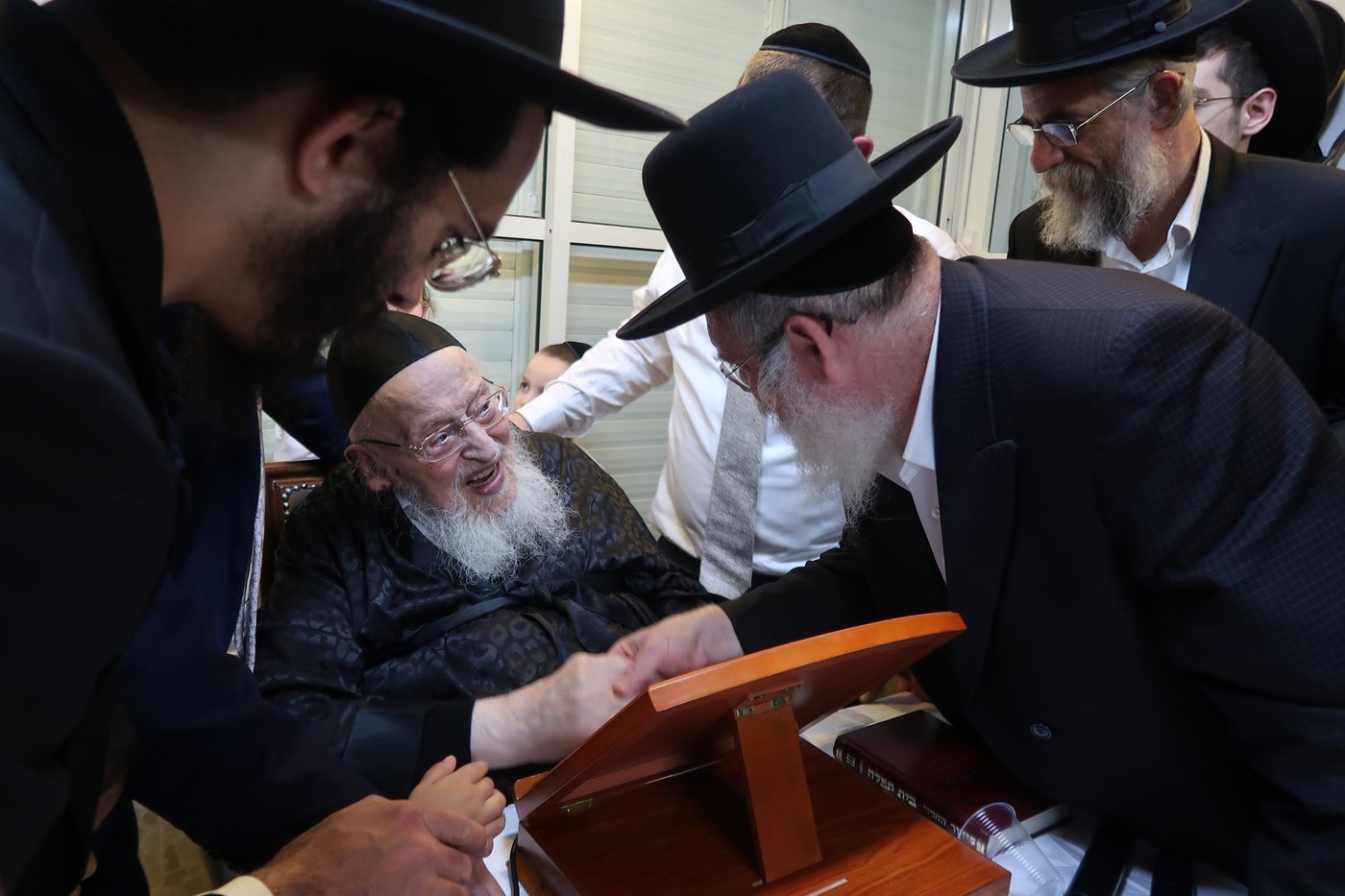 חג הפסח אצל הגרמ"צ ברגמן