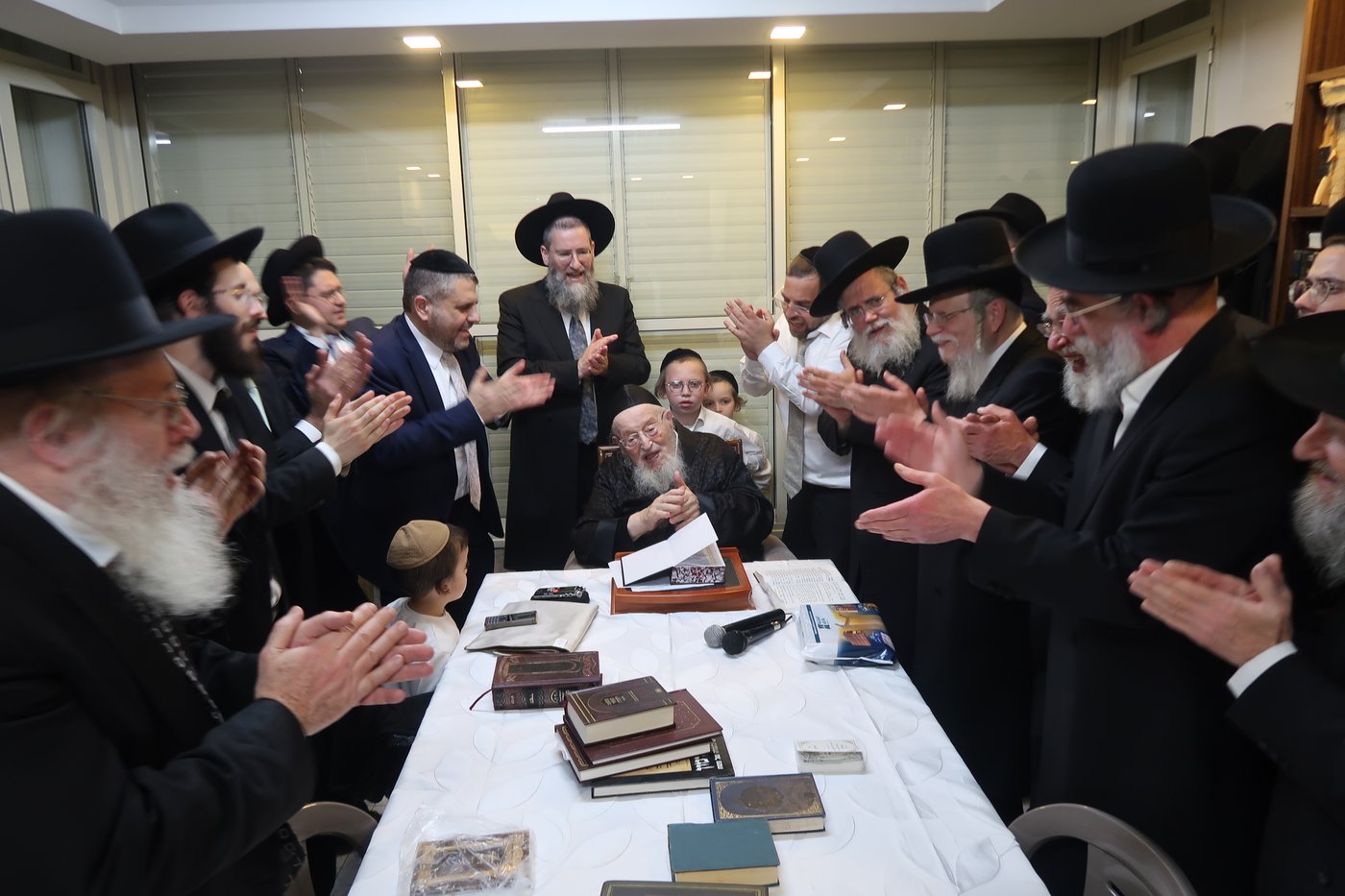 חג הפסח אצל הגרמ"צ ברגמן