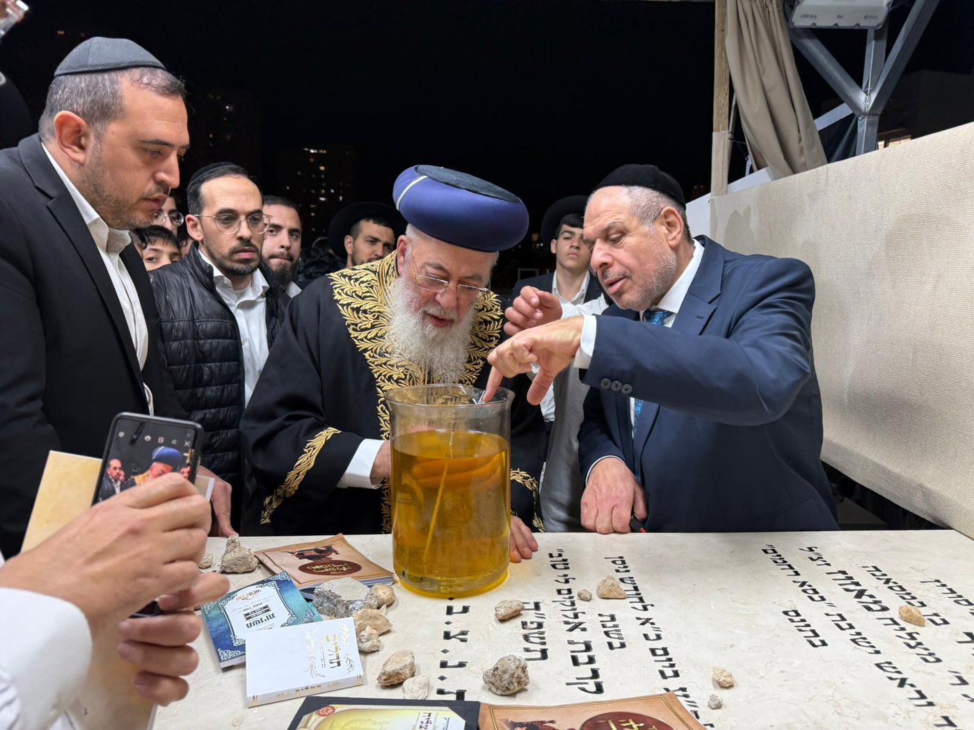 עליה לציון הגר"מ מאזוז זצ"ל