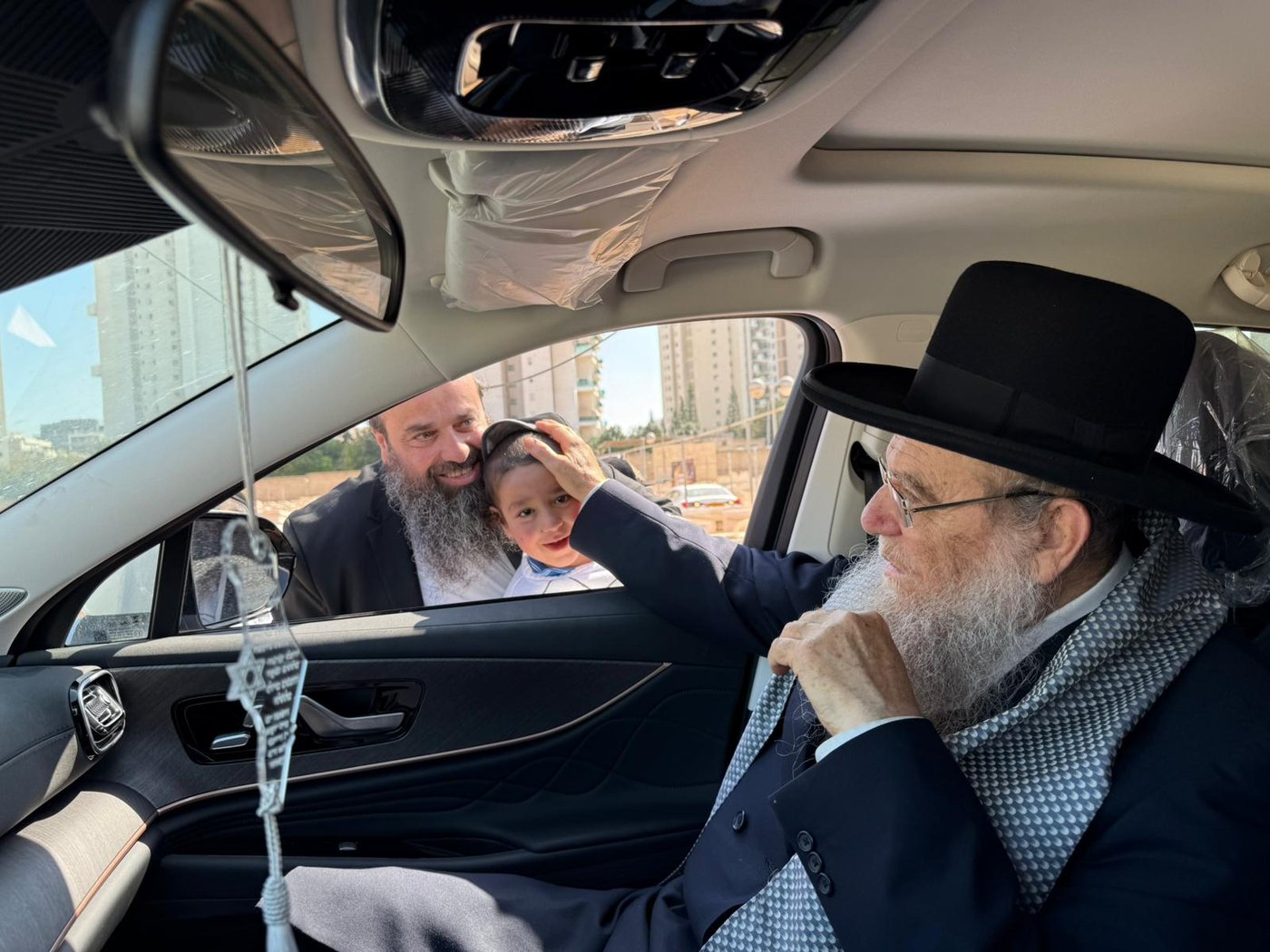 עליה לציון הגר"מ מאזוז זצ"ל